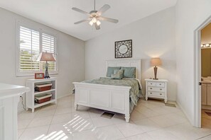 Appart'hôtel (Bellamar Dr #1521)