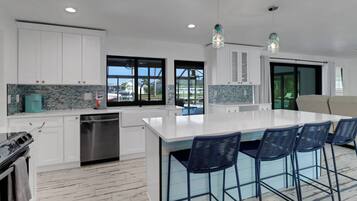 House (5143 SW 3rd Ave) | Exterior