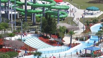 House (5143 SW 3rd Ave) | Exterior