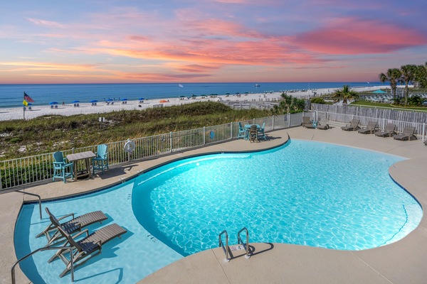 Innenpool, AuĂenpool