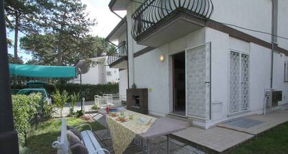 Ferienwohnung in der Stille des Pinienwaldes