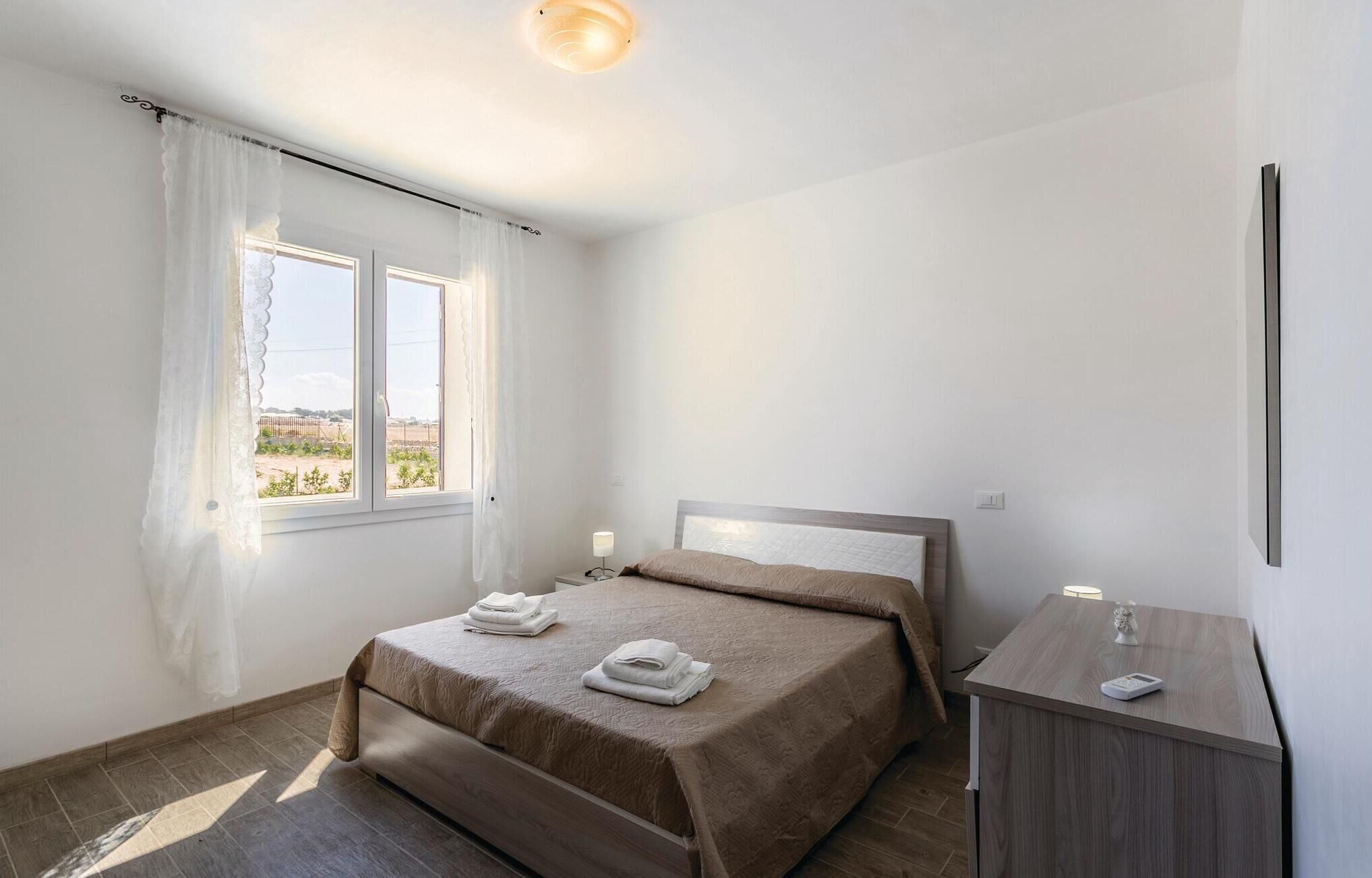 5 chambres, lit parapluie, Wi-Fi gratuit, draps fournis