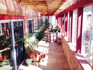 Interior - Prescott Paradise! Sunroom Suite in the Heart of the Granite Dells! (Prescott)