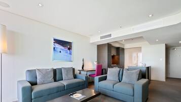 TV, stereo