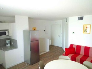 Interior - Holiday apartment with balcony and panoramic sea view (Lignano)