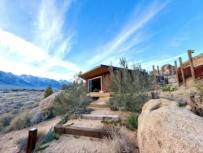 Exterior - West Wind —With sweeping views of Mount Whitney and the Eastern Sierra. (lone pine)