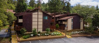 Steps to Snow Summit Lifts, Big Bear Lake, CA