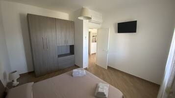 4 camere, ferro/asse da stiro, Wi-Fi gratuito, lenzuola