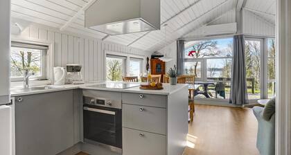 Lovely home in vejle øst with kitchen