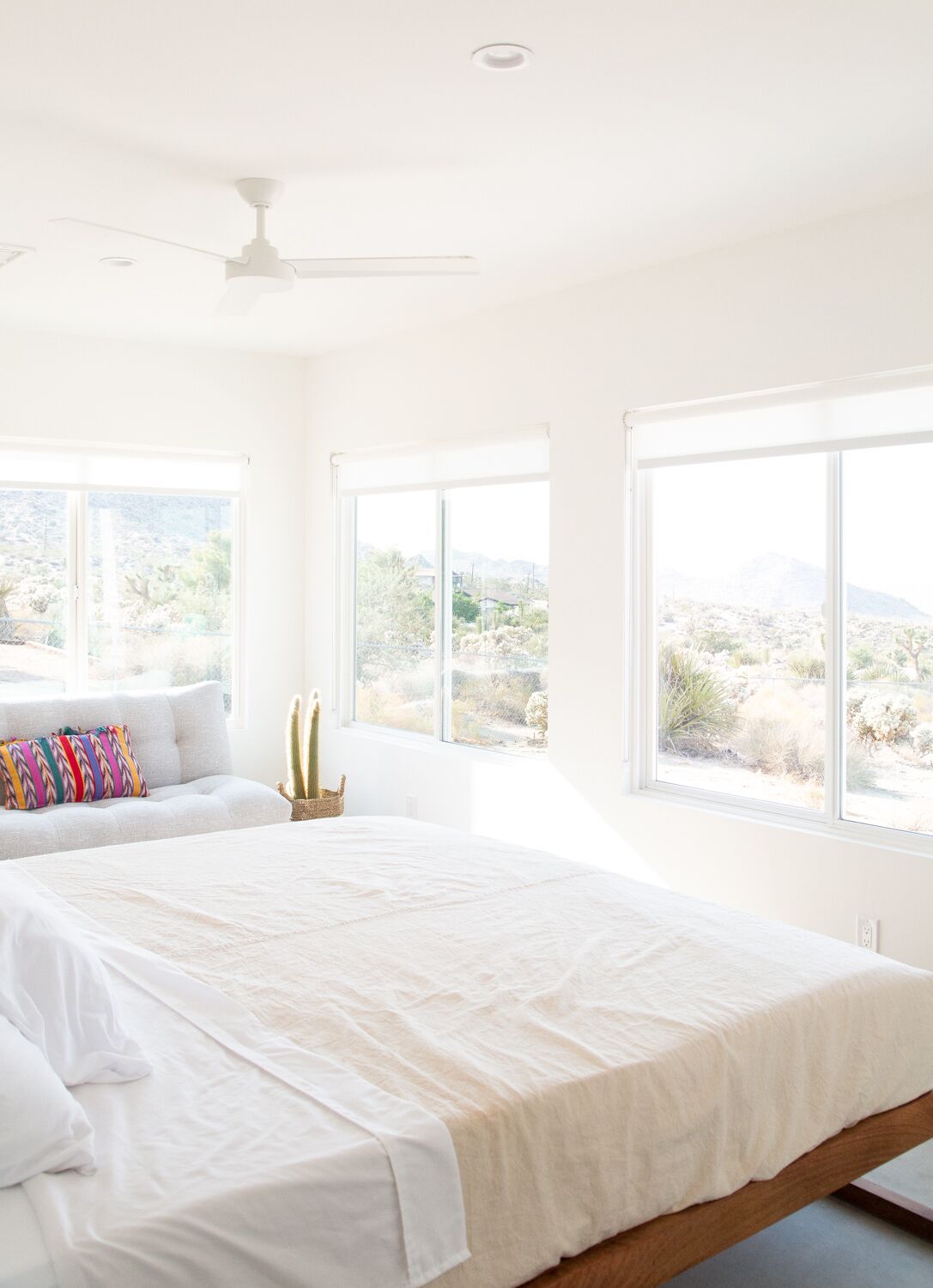 3 bedrooms, iron/ironing board, travel crib, free WiFi