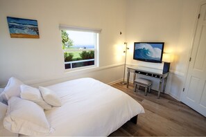 3 bedrooms, iron/ironing board, cots/infant beds, WiFi - Malibu Ocean View Estate (Malibu)