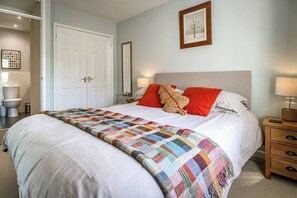 3 bedrooms, WiFi, bed sheets - Upper Beeches, Oakhill, Somerset (Oakhill)