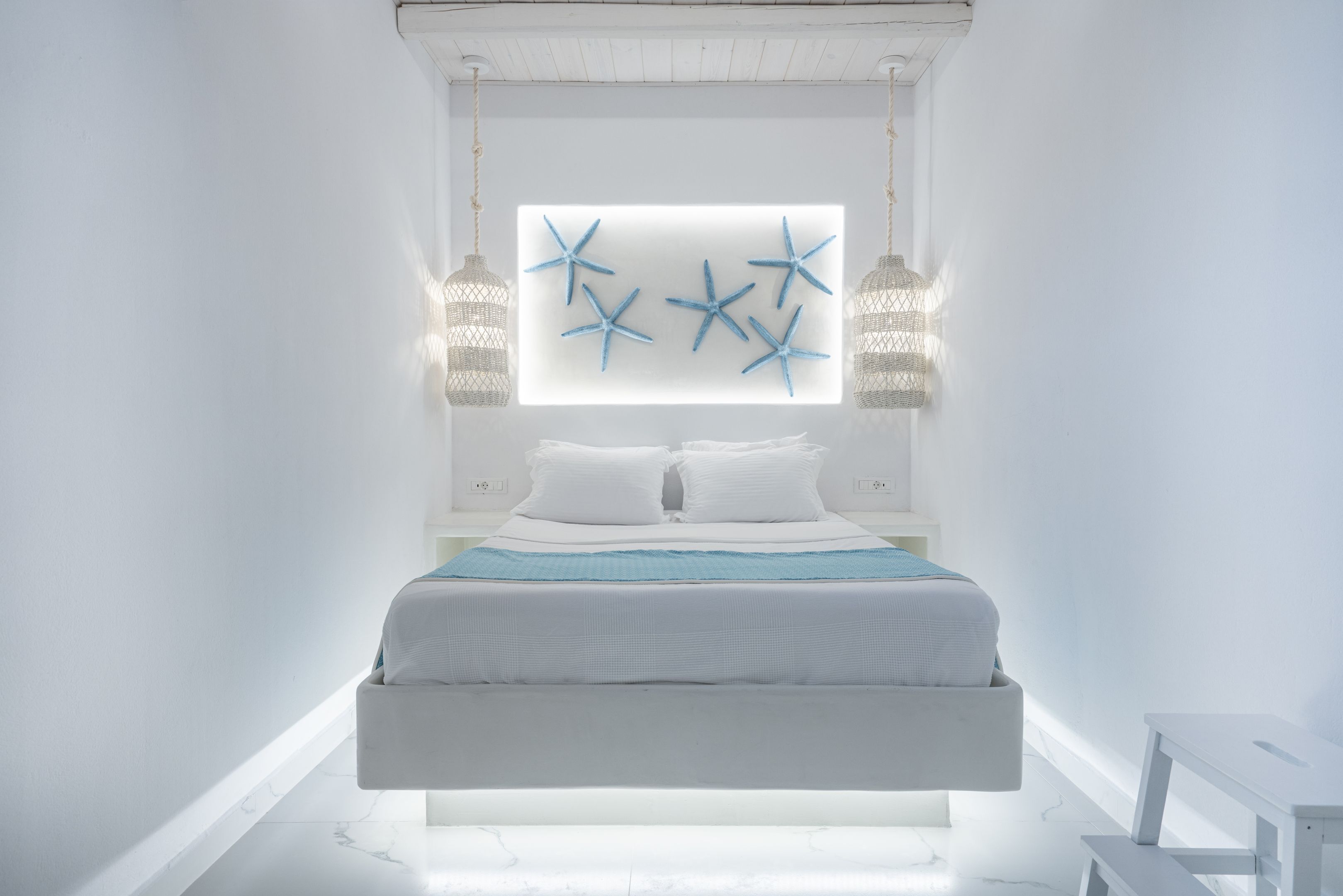 4 Schlafzimmer, Zimmersafe, Schreibtisch, Bügeleisen/Bügelbrett