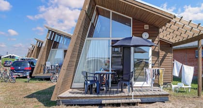 Gorgeous home in Hvide Sande with WiFi