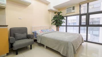 1 chambre, fer et planche à repasser, Wi-Fi gratuit, draps fournis