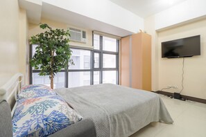 1 bedroom, iron/ironing board, free WiFi, bed sheets - Stayhere Relax & Retreat in Scandi Inspired Flat (Taguig)