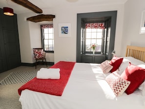 Room - GORONWY COTTAGE, pet friendly, country holiday cottage in Barmouth (Barmouth)