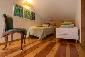 2 bedrooms, free WiFi - Cosy Little Chalets in South Ardèche Provence (Saint-Remèze)