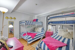 Iron/ironing board, free WiFi, bed sheets - Seasider 405 - Three-bedroom, Three Bath Ocean View Condo (Garden City Beach)