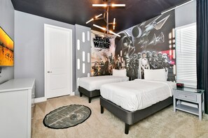 6 bedrooms, in-room safe, iron/ironing board, free WiFi - Modern Home near Disney with Private Pool, Media, Game & Themed Rooms with. (Kissimmee)