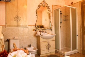 Regadera y bidet 