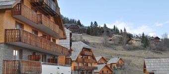 Chalet Uvernet-Fours, 3 huonetta, 6 henkilöä