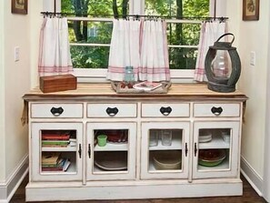 Interior - Relaxing Stay in Black Mountain, NC (Black Mountain)