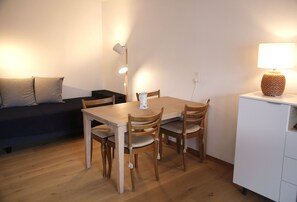 Dining - Outside : on the 4rd floor of a five-storey apartment house, lift, south balcony with beautiful view (St-Luc)