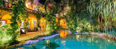 Alberca al aire libre