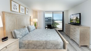 2 chambres, fer et planche à repasser, accès Internet, draps fournis