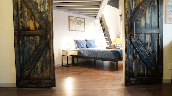 Interior - Rivers Edge Lofts - Unit 4 (Niles)
