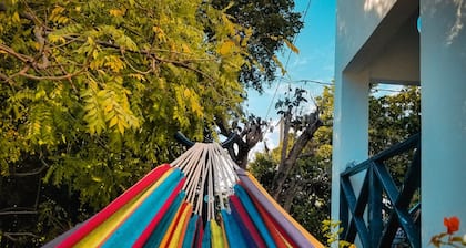 Tropical Beach Loft w/King Bed + Sea/Mountain Views!