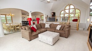 TV, fireplace, books - Oceanside, Pool, Hot Tub, Close to Beach, OH1, Silver Sandcastle (Corolla)
