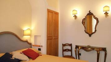 1 bedroom, internet, bed sheets