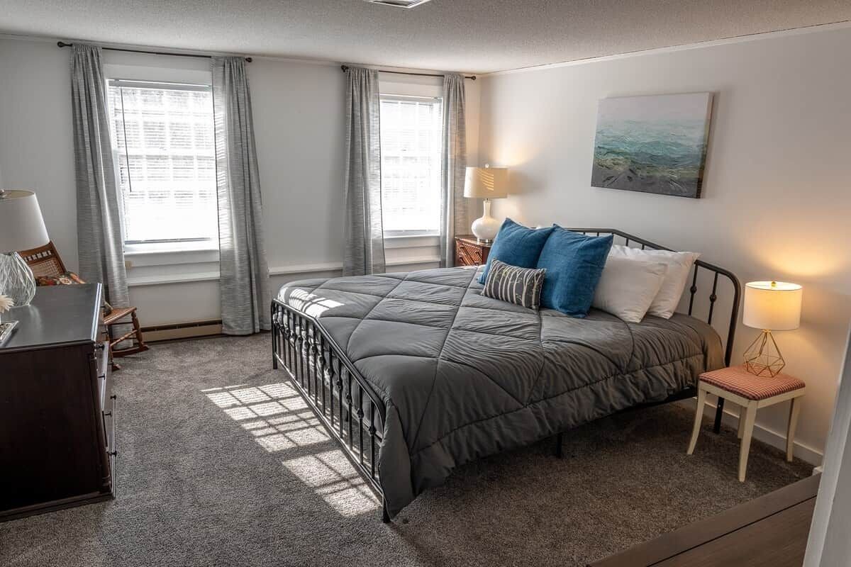 2 Schlafzimmer, Schreibtisch, Bügeleisen/Bügelbrett, kostenloses WLAN