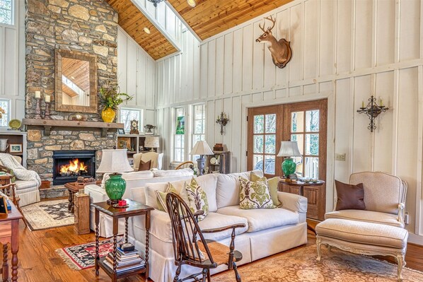 تلفزيون، مدفأة