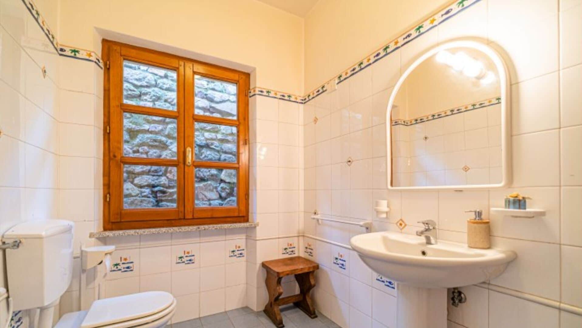 Een douche, handdoeken