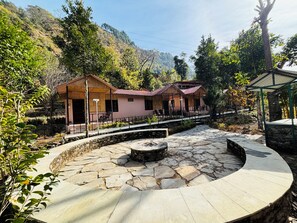 Front of property - Vedant Valley Resort, Kund (Guptkashi) (Ukhimath)
