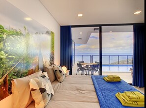 2 室のベッドルーム、旅行用ベビーベッド、WiFi (無料)、ベッドシーツ