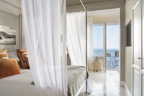 4 bedrooms, in-room safe, iron/ironing board, travel cot
