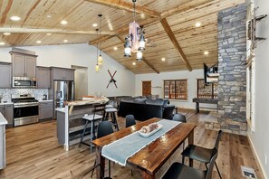 Interior - Luxury NEWLY Built Single Story Log Cabin! 4 BR 3 Bath! Highly Desired Fox Farm Location! GAME TABLE! Short Drive to Resorts, Lake, and Big Bear Village! (Big Bear Lake)