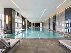 Indoor pool, sun loungers - Pullman Jiaxing Pinghu Excellence (Jiaxing)