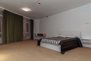 Zimmersafe, individuell dekoriert, individuell eingerichtet