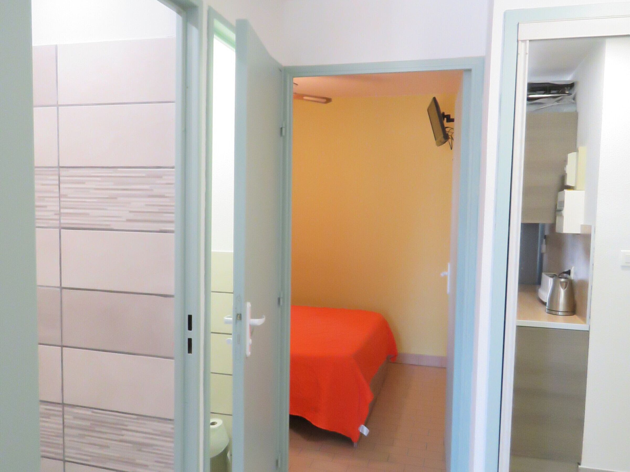 1 bedroom
