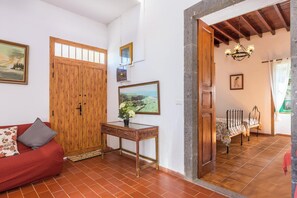 3 Schlafzimmer, kostenloses WLAN, Bettwäsche