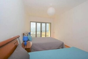 3 Schlafzimmer, Bügeleisen/Bügelbrett, Reisekinderbett, kostenloses WLAN