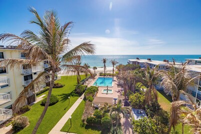 DIRECT OCEANFRONT • Top-Floor End Unit • Sunrise & Sunset Views• 2bdrm/2bath W/D