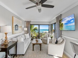 Smart TV, stereo - DIRECT OCEANFRONT Living – Top-Floor, End Unit with Incredible Ocean Views (Vero Beach)