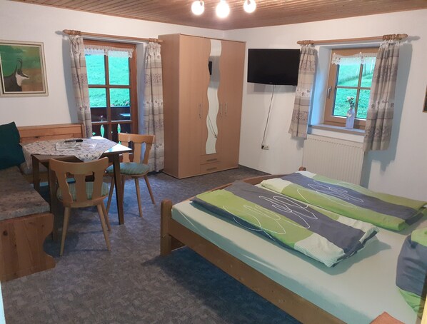 1 habitación, internet y ropa de cama 