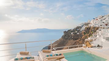 Traditional Two-Bedroom Suite with Outdoor Plunge Pool | View from room